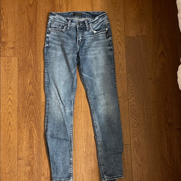 Silver Jeans Denim - Silver jeans Suki Straight 
26x30